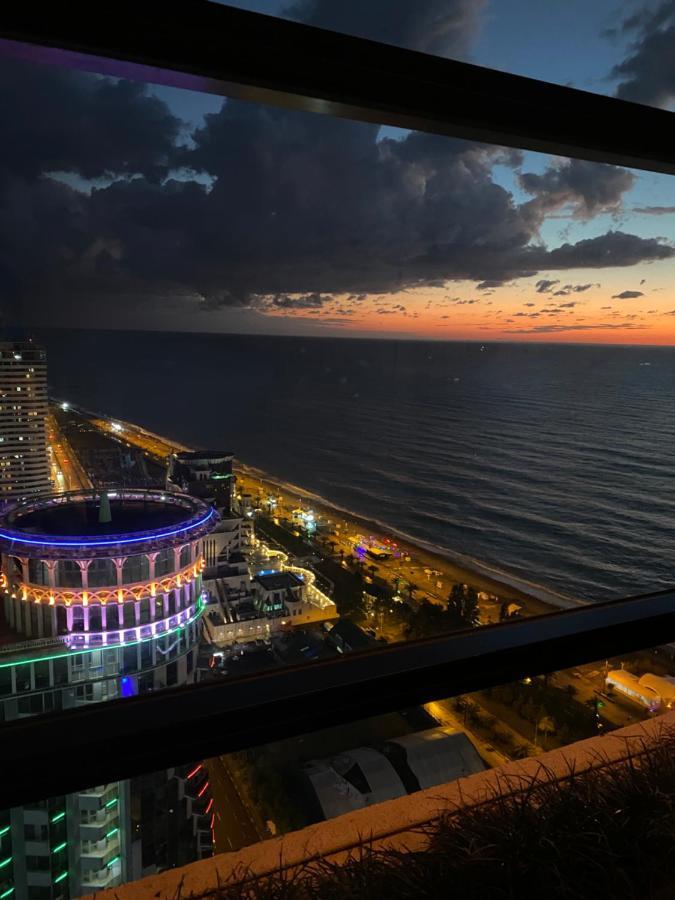 Orbi City Luxury Suite Batumi Kültér fotó